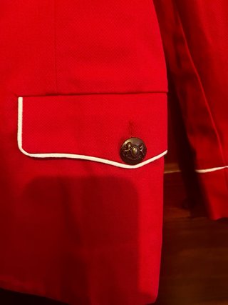 Chaqueta Bershka Roja