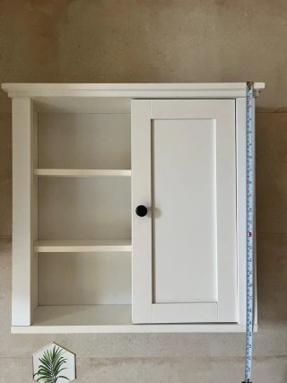 Mueble auxiliar blanco