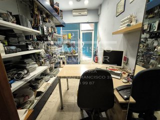 Local comercial en venta en Lucena