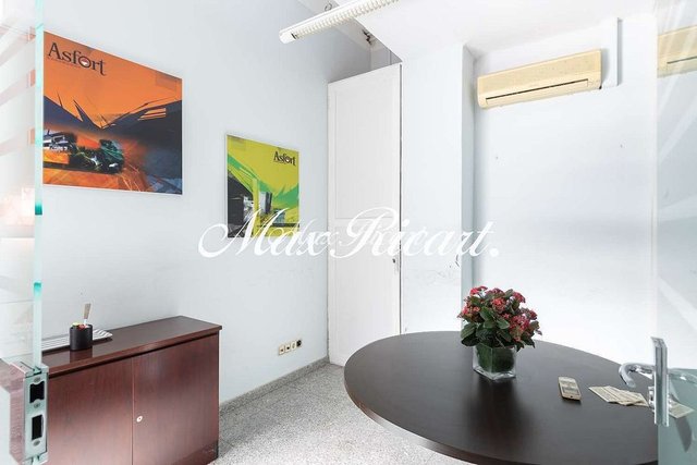 Local comercial en venta en Sants-Badal en Barcelona - Imagen 14