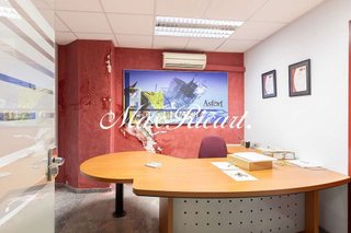 Local comercial en venta en Sants-Badal en Barcelona - Imagen 34