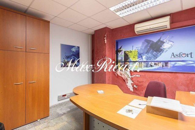Local comercial en venta en Sants-Badal en Barcelona - Imagen 16