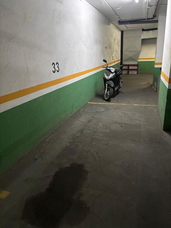 Garaje en alquiler en La Dreta de l'Eixample en Barcelona - Imagen 2
