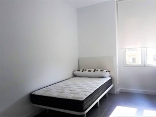 Piso en alquiler en L´Amistat en Valencia - Imagen 29