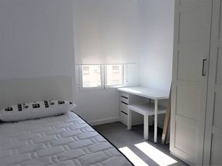 Piso en alquiler en L´Amistat en Valencia - Imagen 38