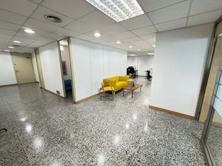 Oficina en alquiler en Sant Gervasi - Galvany en Barcelona - Imagen 29
