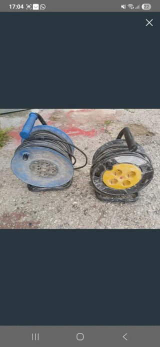Sierra Circular Eléctrica con Maletín