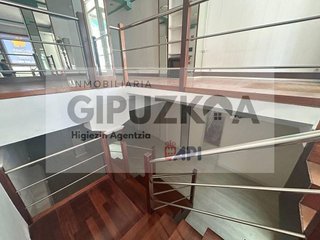Local comercial en alquiler en Gros en San Sebastián-Donostia