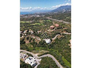 Solar en venta en Elviria en Marbella