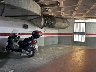 Garaje en venta en Can Vidalet en Esplugues de Llobregat