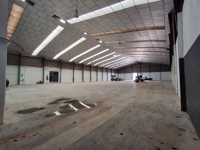 Nave industrial en alquiler en Zona Metro - Auditorio en Paiporta - Imagen 8