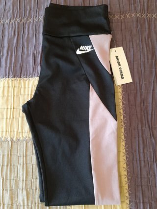 Mallas Nike Negro y Rosa
