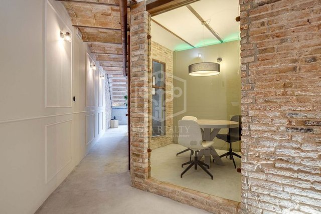 Local comercial en venta en La Sagrada Família en Barcelona - Imagen 2
