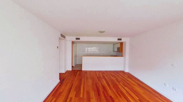 Piso en venta en Benicalap en Valencia - Imagen 8