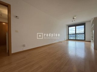 Piso en alquiler en Las Tablas en Madrid