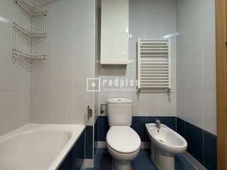 Piso en alquiler en Las Tablas en Madrid
