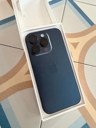 iPhone 15 Pro 256GB Azul.