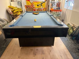 Mesa de billar americano robusta