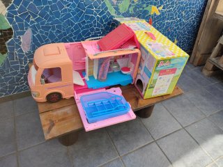 Casa Mobile Barbie Dream Camper