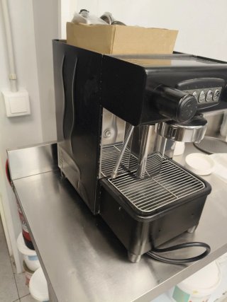 Cafetera Profesional Negra