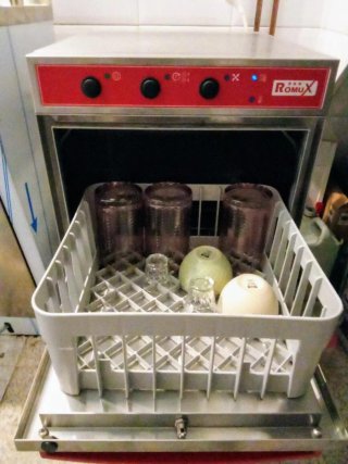 Lavavasos Hostelería Romux, con bomba de desagüe