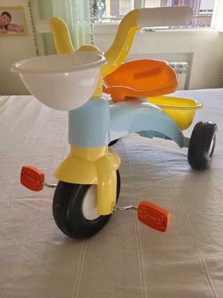 Triciclo para bebé