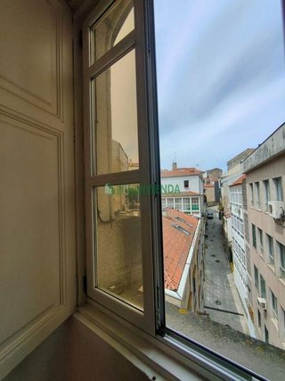 Oficina en alquiler en Areal – Zona Centro en Vigo