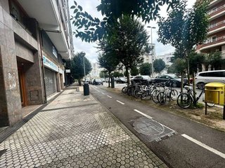 Local comercial en alquiler en Amara - Berri en San Sebastián-Donostia