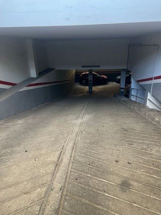 Garaje en venta en Sant Ildefons en Cornellà de Llobregat