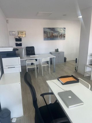 Garaje en venta en Sant Ildefons en Cornellà de Llobregat