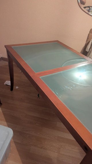 Mesa de salón madera y cristal