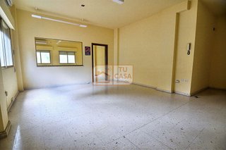 Oficina en venta en Ruta de la Plata en Cáceres