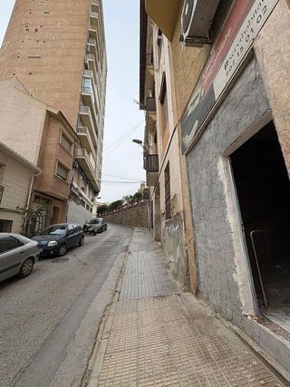 Local comercial en venta en Cieza