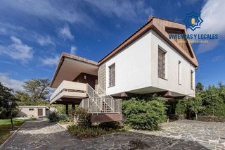 Chalet en venta en Cájar