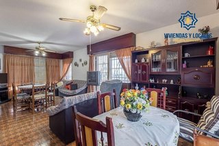 Chalet en venta en Cájar