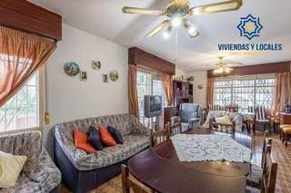 Chalet en venta en Cájar