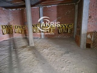 Local comercial en venta en Mora