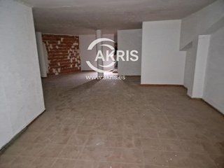 Local comercial en venta en Mora