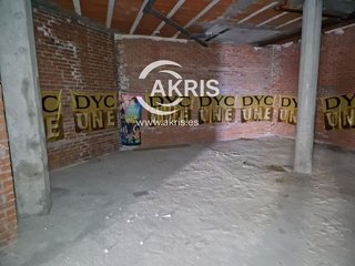 Local comercial en venta en Mora