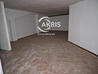 Local comercial en venta en Mora