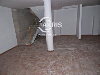 Local comercial en venta en Mora