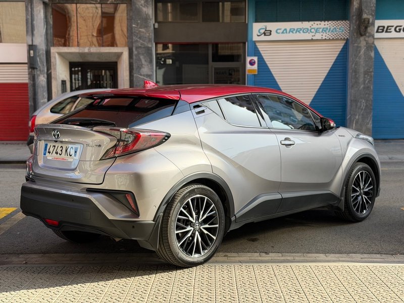 Toyota C-HR 2017, foto 7