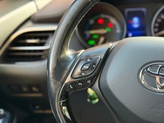 Toyota C-HR Hybrid 1.8 Advance año 2017