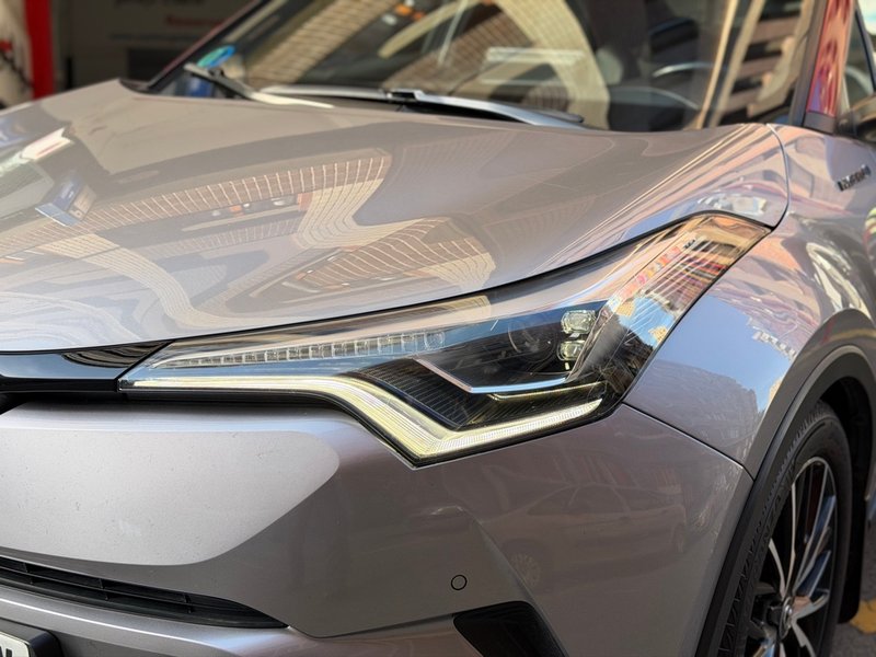 Toyota C-HR 2017, foto 29