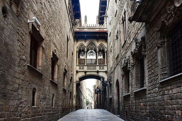 Local comercial en alquiler en El Gòtic en Barcelona - Imagen 5