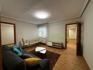 Piso en alquiler en Santo Domingo en Oviedo