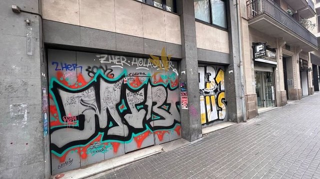 Local comercial en alquiler en El Camp d'en Grassot i Gràcia Nova en Barcelona - Imagen 5