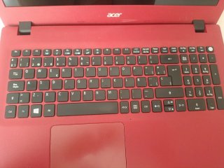Portátil Acer Rojo
