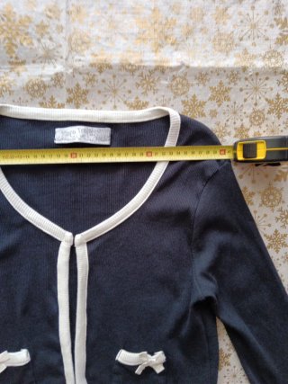 Chaqueta corta Zara negra con lazos talla L
