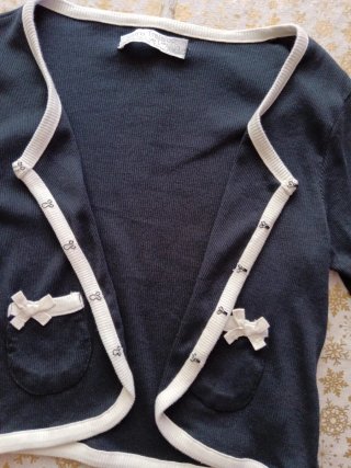 Chaqueta corta Zara negra con lazos talla L